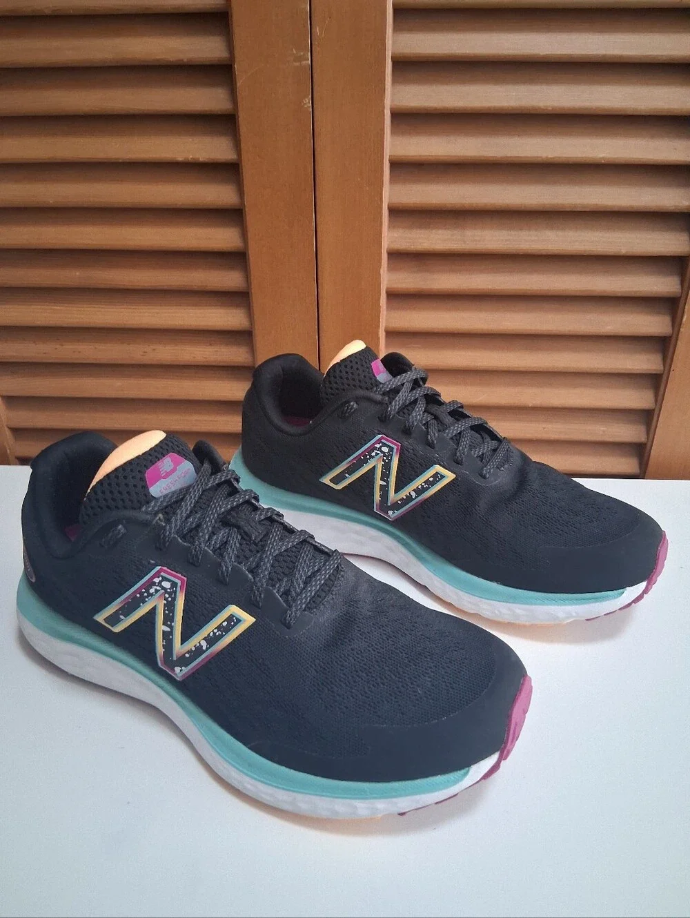 New Balance Fresh Foam 680v7 Women's Running Shoe * Size: 10 D
